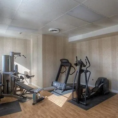 Quality Inn Toronto Airport Mississauga 2*,