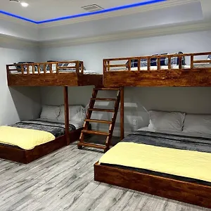 Holiday home Modern Spacious For Big Group 