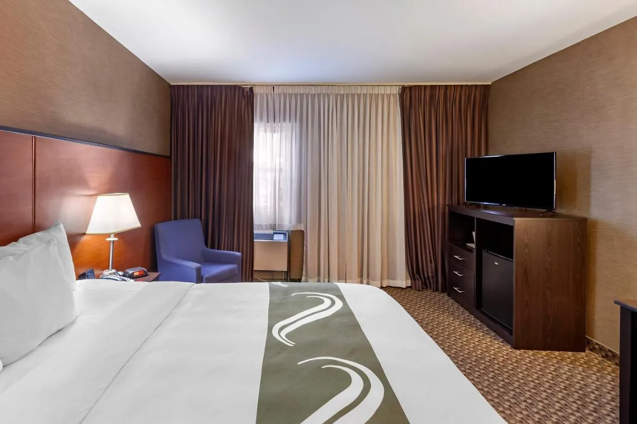 **  Quality Inn Toronto Airport Mississauga Canada