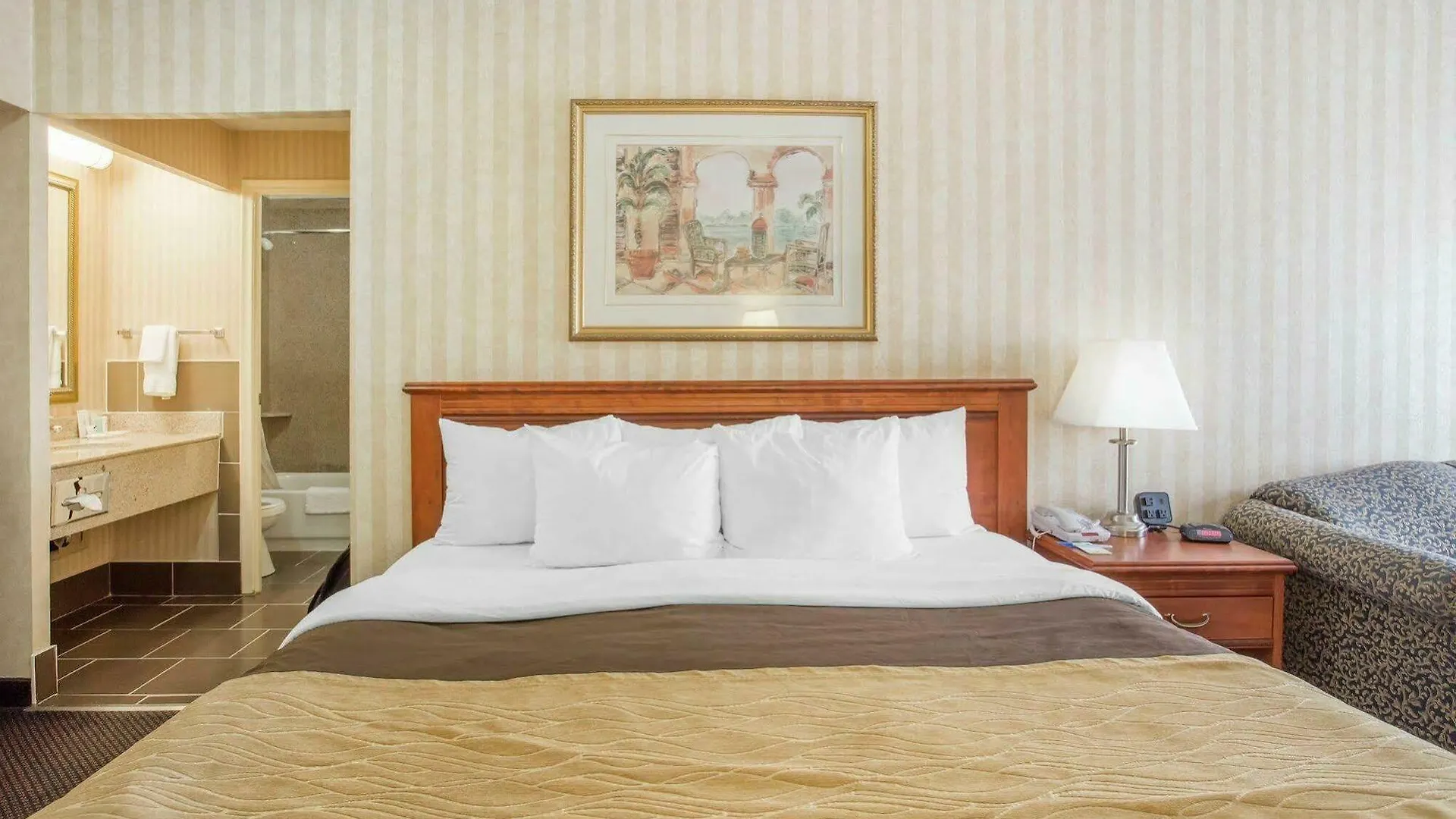 Quality Inn Toronto Airport Mississauga